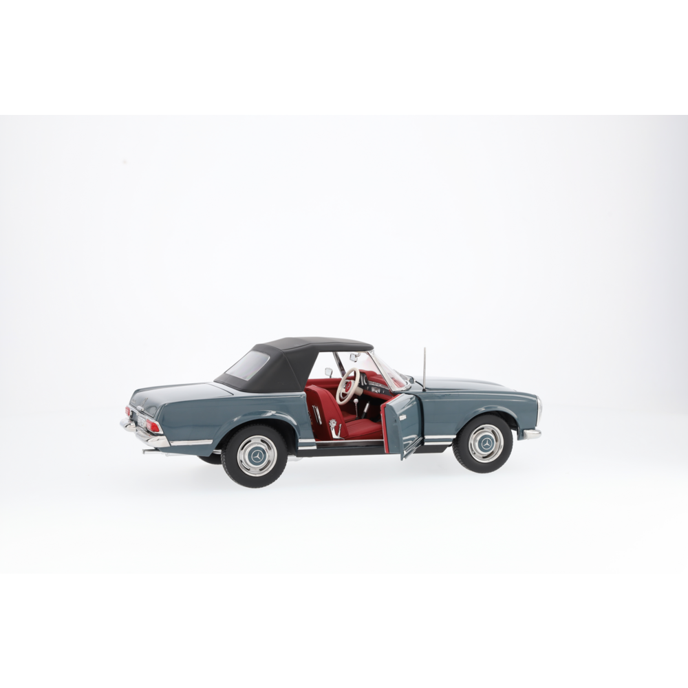 Model car 230 SL Pagoda W 113 (1963-1967), blue-grey