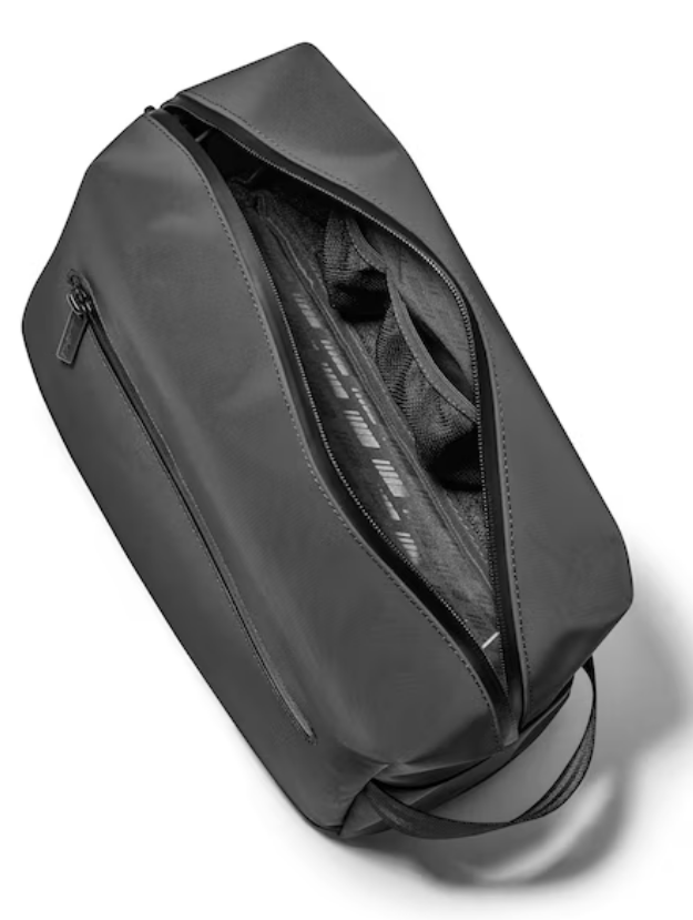 AMG Kulturbeutel schwarz, PVC / Polyester, unisex