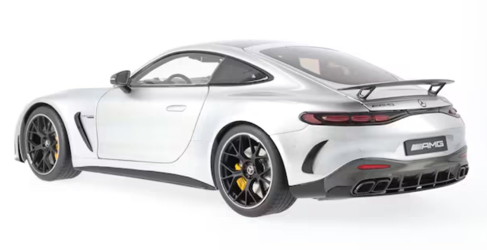 Mercedes-AMG GT 63 4MATIC+ high-tech silver, NZG, 1:12