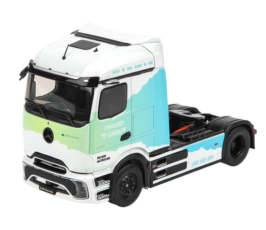 Modèle réduit Mercedes-Benz Truck eActros 600 avec semi-remorque 1:43 - Blanc