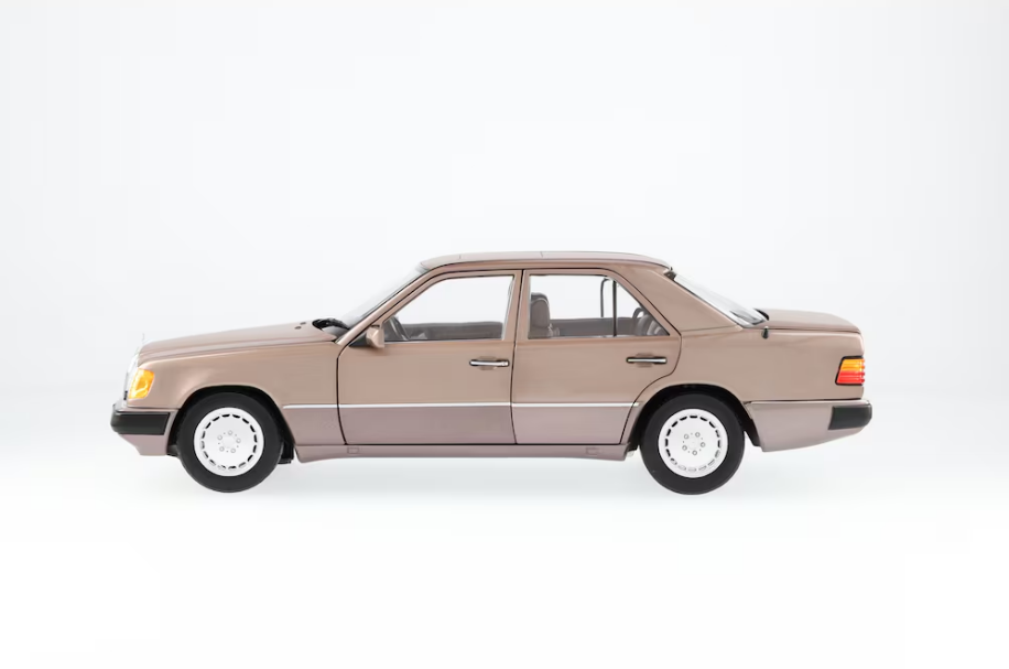 Model car 230 E W 124 (1989-1993), sedan