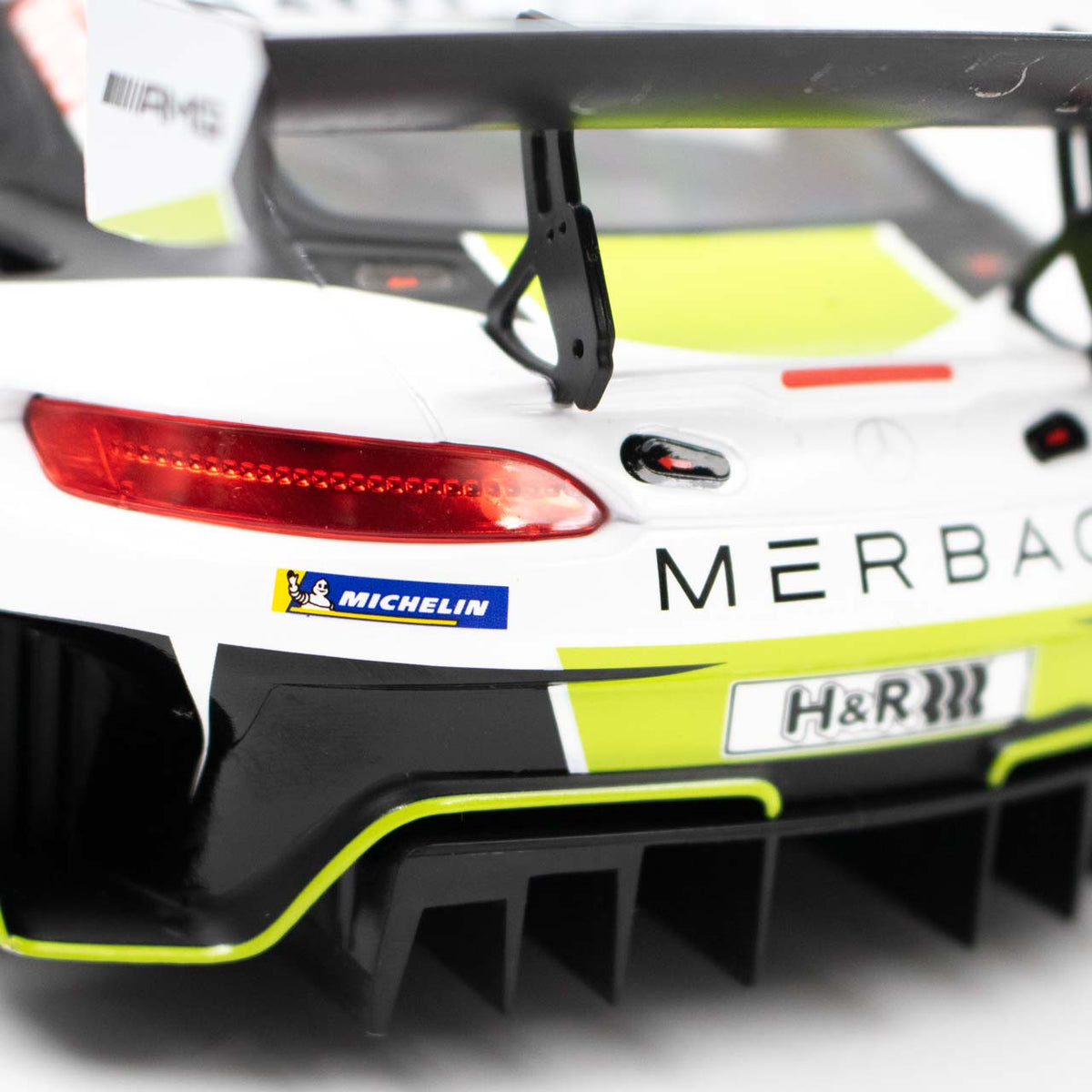 Modellauto Mercedes-AMG GT3 Evo #6 HRT NLS